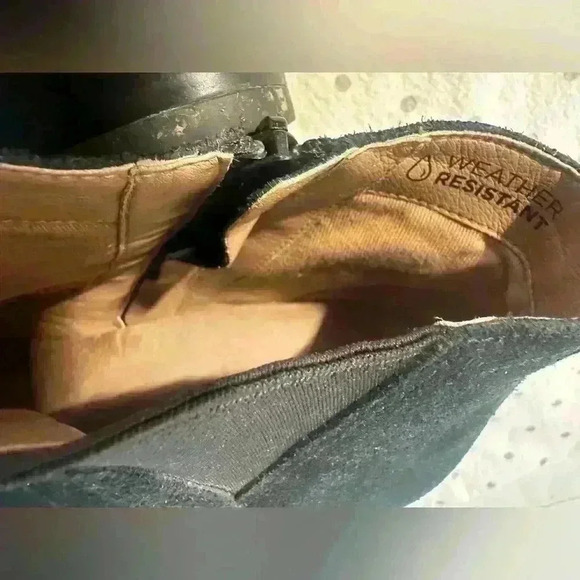 Vionic Nubuck Booties - Picture 10 of 10